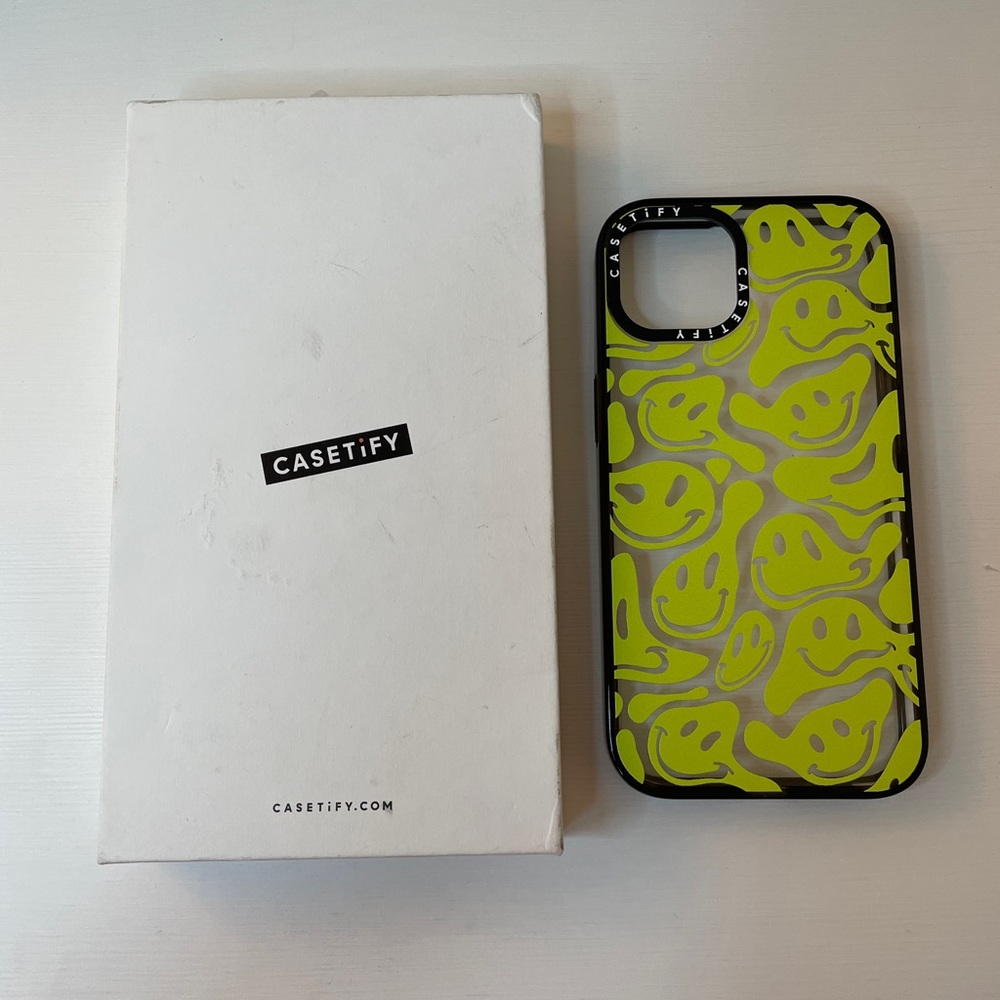 Casetify iPhone 14 - Acid Smile